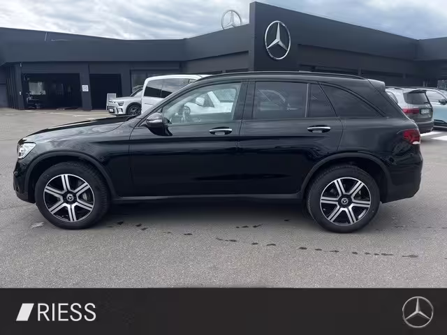 Mercedes-Benz GLC 220 d 4MATIC NIGHT-AHK-KAMERA-AMBI-OFFROAD GLC 220 - Bild 4