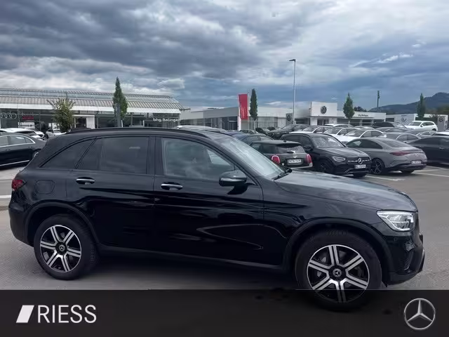 Mercedes-Benz GLC 220 d 4MATIC NIGHT-AHK-KAMERA-AMBI-OFFROAD GLC 220 - Bild 9