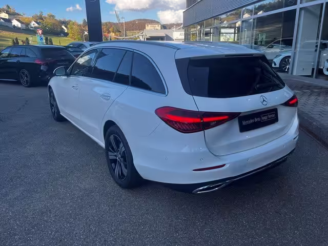 Mercedes-Benz C 220 d T Avantgarde Distr Navi LED Pano AHK 360 C 220 - Bild 6