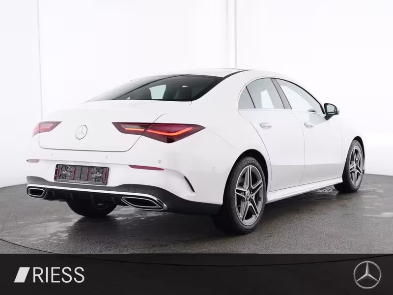 Mercedes-Benz CLA 200 d Coupé AMG Sport Navi LED Pano W-Paket CLA 200 - Bild 3