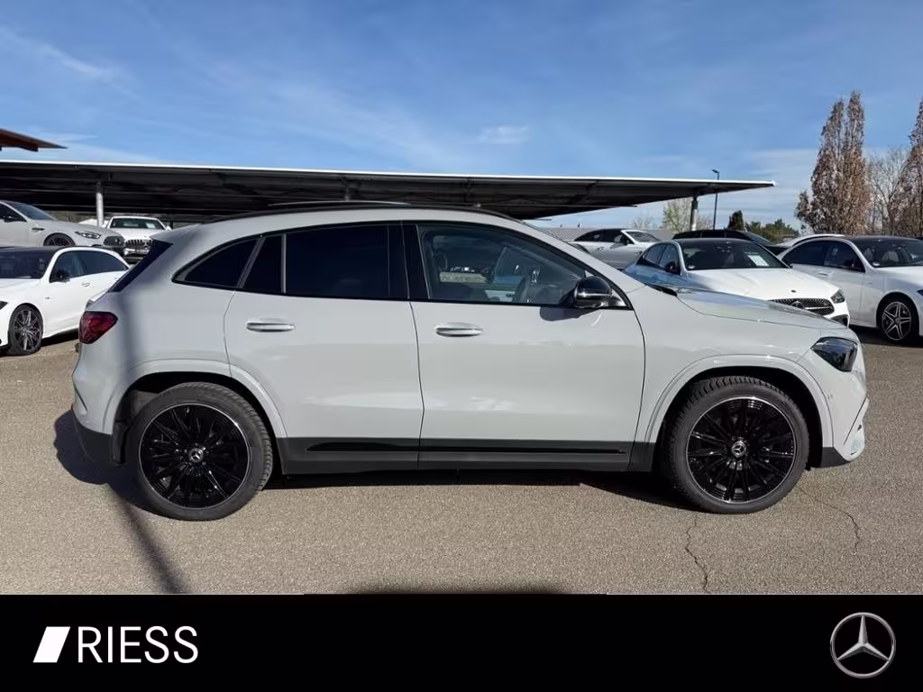 Mercedes-Benz GLA 200 d 4M AMG Sport Night Pano AHK 360 20 GLA 200 - Bild 11