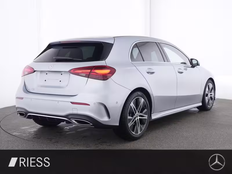 Mercedes-Benz A 180 360 AUT Kam. KeyLess KlimaA LED LM Navi SD A 180 - Bild 3