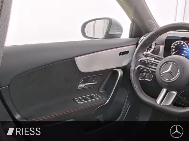 Mercedes-Benz A 180 360 AUT Kam. KeyLess KlimaA LED LM Navi SD A 180 - Bild 9