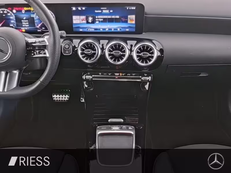 Mercedes-Benz A 250 4MATIC AUT Kam. KeyLess KlimaA LED LM Navi A 250 - Bild 10