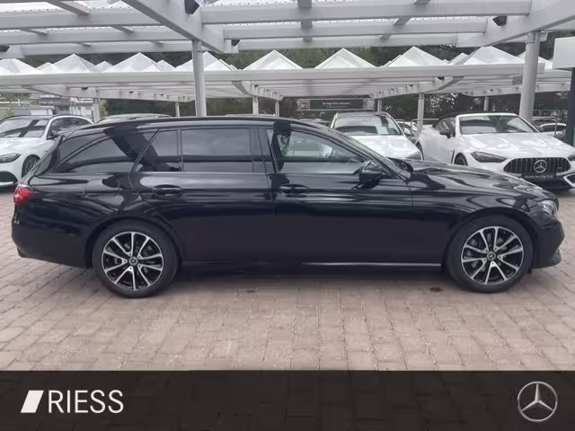 Mercedes-Benz E 200 T 4M AVANTGARDE Navi LED Schiebedach 18 E 200 - Bild 11