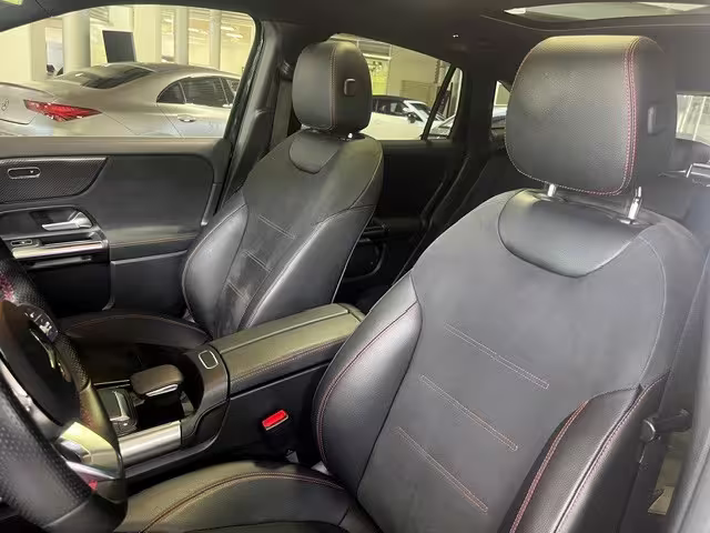 Mercedes-Benz GLA 250 4M AMG Sport Navi LED Sound AHK Pano 19 GLA 250 - Bild 11