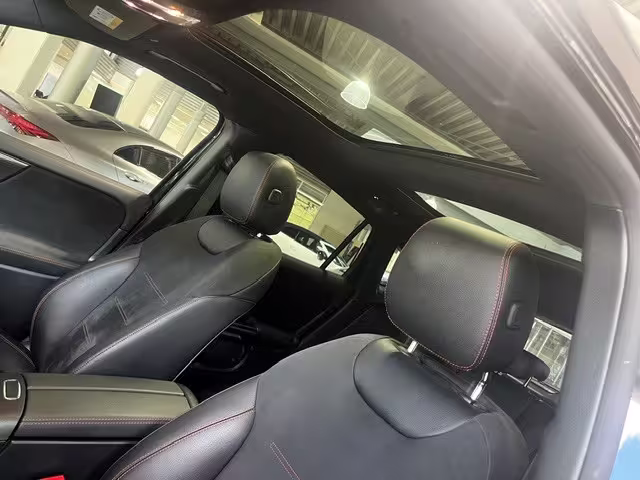 Mercedes-Benz GLA 250 4M AMG Sport Navi LED Sound AHK Pano 19 GLA 250 - Bild 12