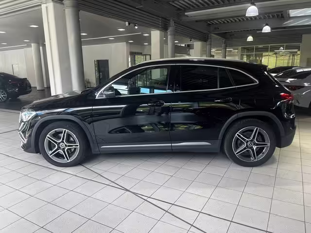Mercedes-Benz GLA 250 4M AMG Sport Navi LED Sound AHK Pano 19 GLA 250 - Bild 4