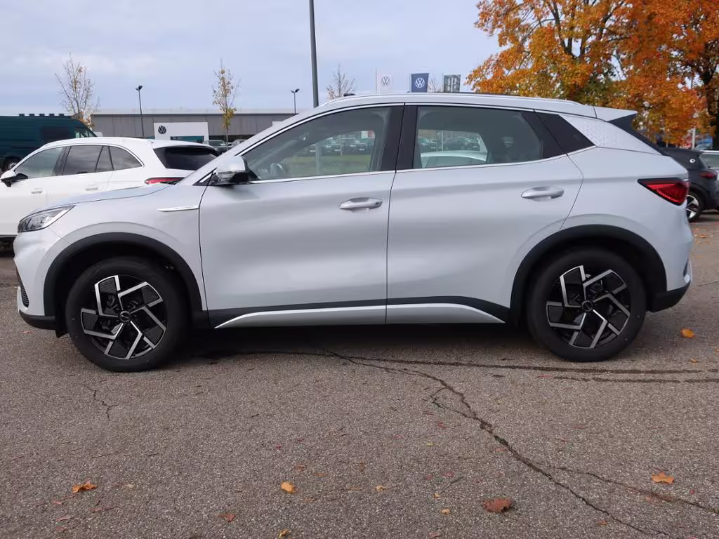 BYD ATTO 3 Design  60,48kWh DESIGN HECKKLAPPE EL. ATTO 3 - Bild 4