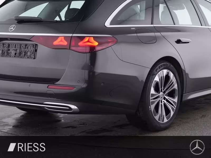 Mercedes-Benz E 220 d T-Modell AHK AUT Kam. KeyLess KlimaA LED E 220 - Bild 5