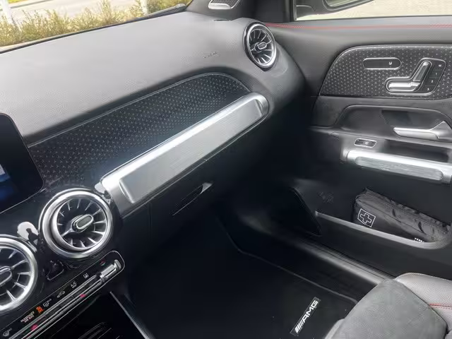Mercedes-Benz GLB 35 AMG 4M Night Prem Pano AHK Standh Burmester GLB 35 AMG - Bild 15