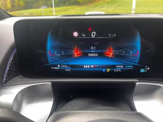 Mercedes-Benz GLB 35 AMG 4M Night Prem Pano AHK Standh Burmester GLB 35 AMG - Bild 18