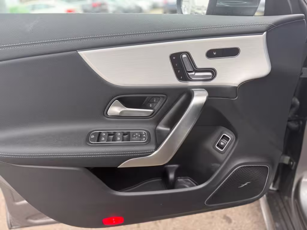 Mercedes-Benz CLA 250 e Shooting Brake AUT LM SoundSys SpurH CLA 250 Shooting Brake - Bild 5