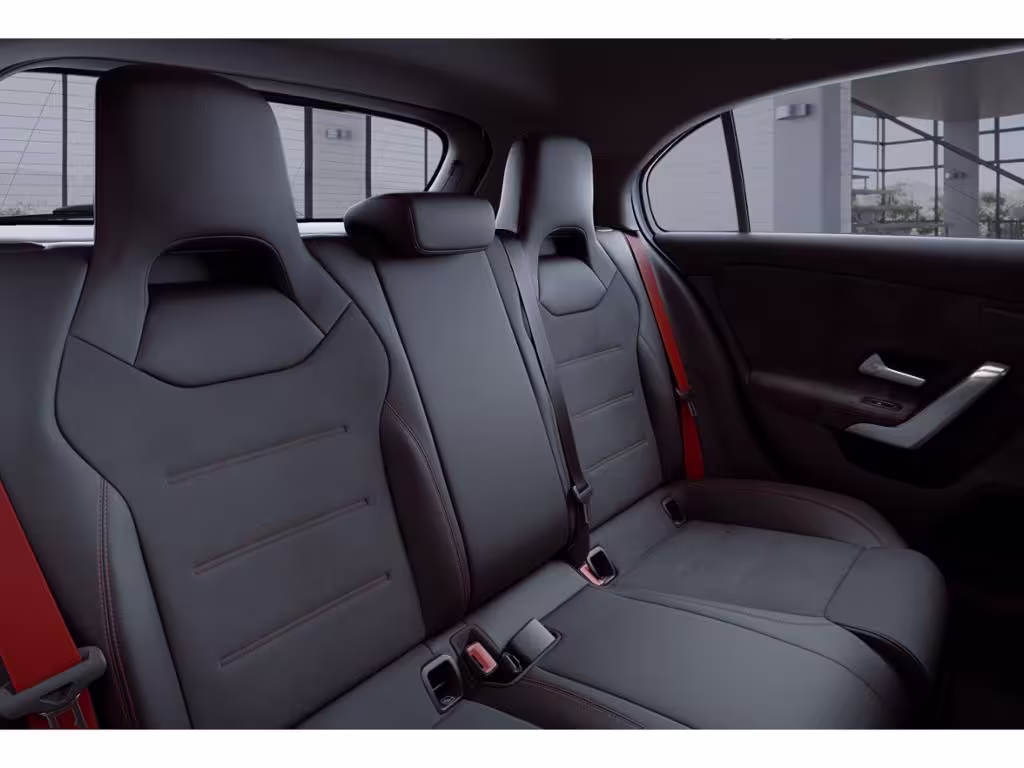 Mercedes-Benz A 35 AMG 4MATIC Night Pano Kam Ambi A 35 AMG - Bild 12