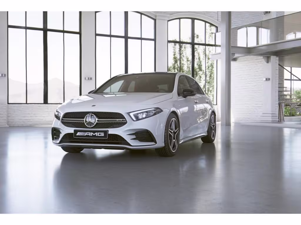 Mercedes-Benz A 35 AMG 4MATIC Night Pano Kam Ambi A 35 AMG - Bild 2
