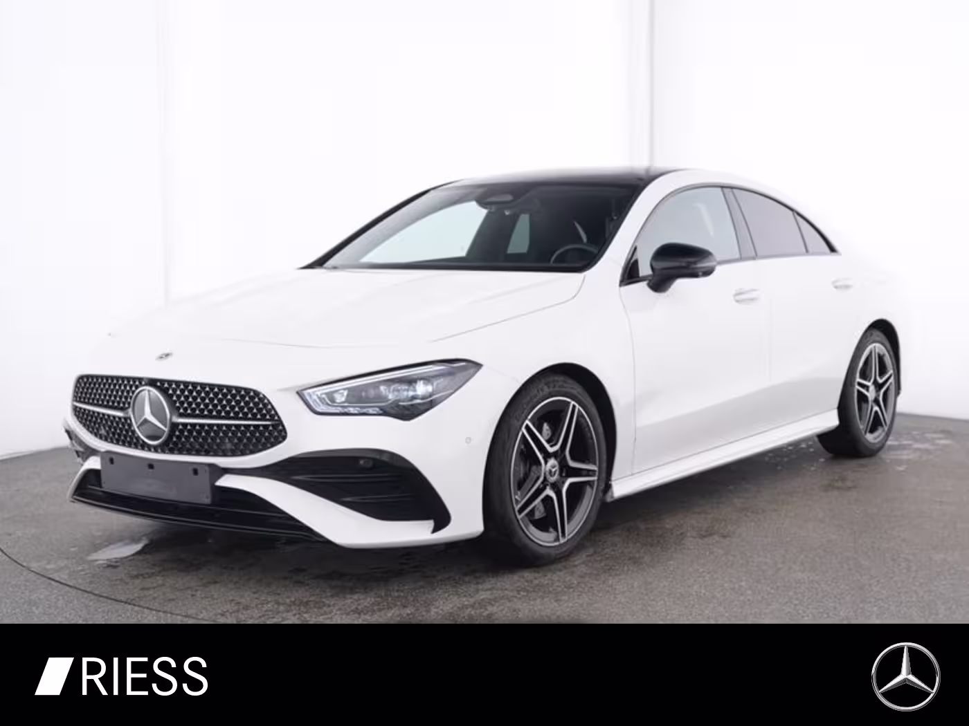 Mercedes-Benz CLA 220 4M AMG Sport Night Distr Pano Sound Memory Leder