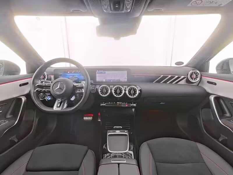 Mercedes-Benz A 35 AMG 4M Night Distr Pano Sound 360 W-Paket 19 A 35 AMG - Bild 7