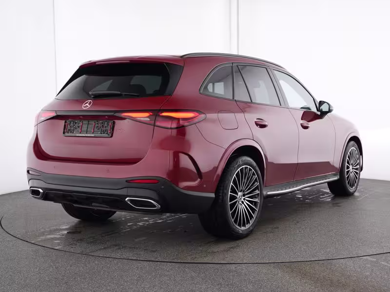 Mercedes-Benz GLC 300 4MATIC AMG Sport Night Distr PANO AHK Tritt GLC 300 - Bild 3