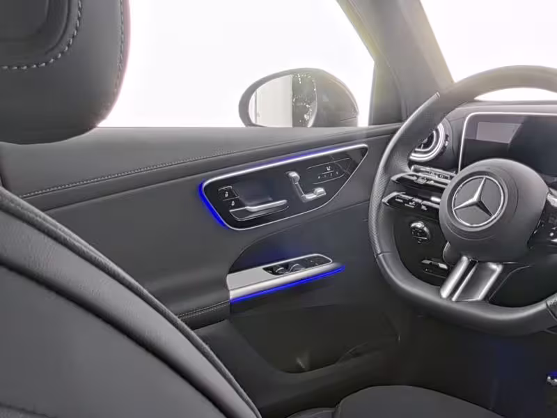 Mercedes-Benz GLC 300 4M AMG Sport Night Distr Pano AHK Standh GLC 300 - Bild 9
