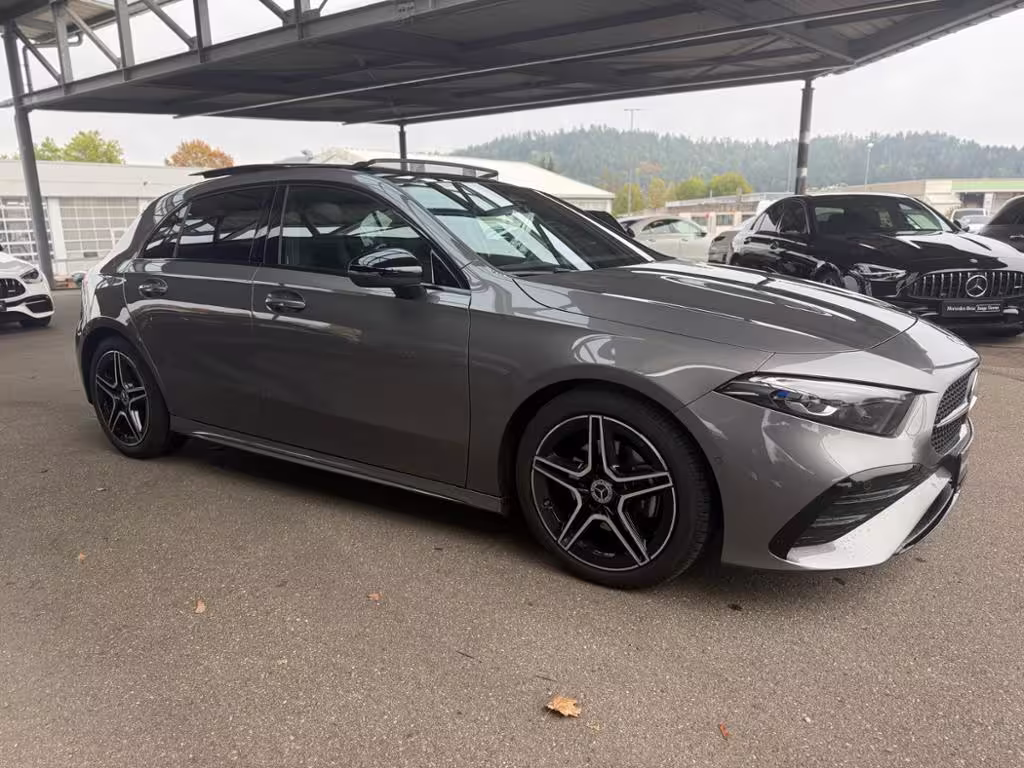 Mercedes-Benz A 180 AUT LM SoundSys SpurH Teilled. A 180 - Bild 12