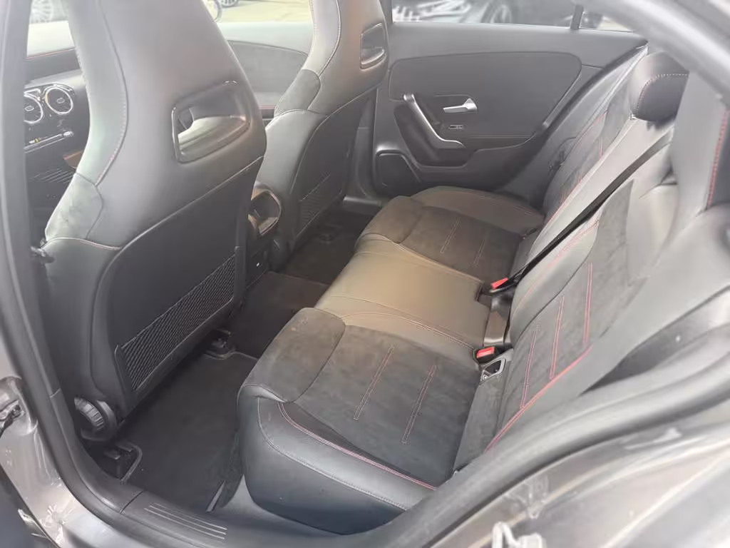 Mercedes-Benz A 180 AUT LM SoundSys SpurH Teilled. A 180 - Bild 7