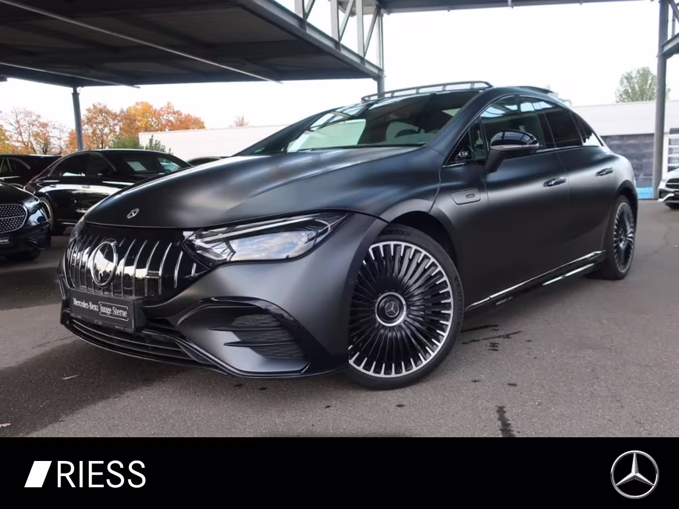 Mercedes-Benz EQE 43 AMG 4MATIC MAGNO PANO LEDER CARBON BURM