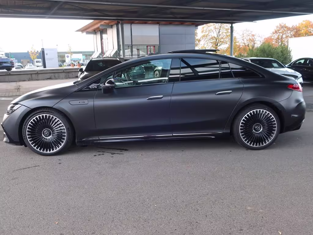Mercedes-Benz EQE 43 AMG 4MATIC MAGNO PANO LEDER CARBON BURM EQE 43 - Bild 3