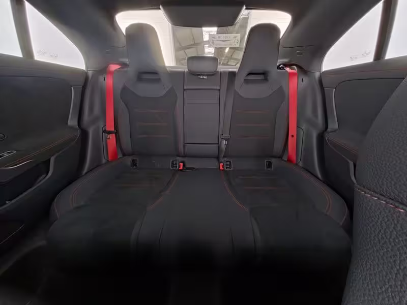 Mercedes-Benz CLA 35 AMG 4M Night Distr Pano AHK W-Paket 19 CLA 35 AMG - Bild 8