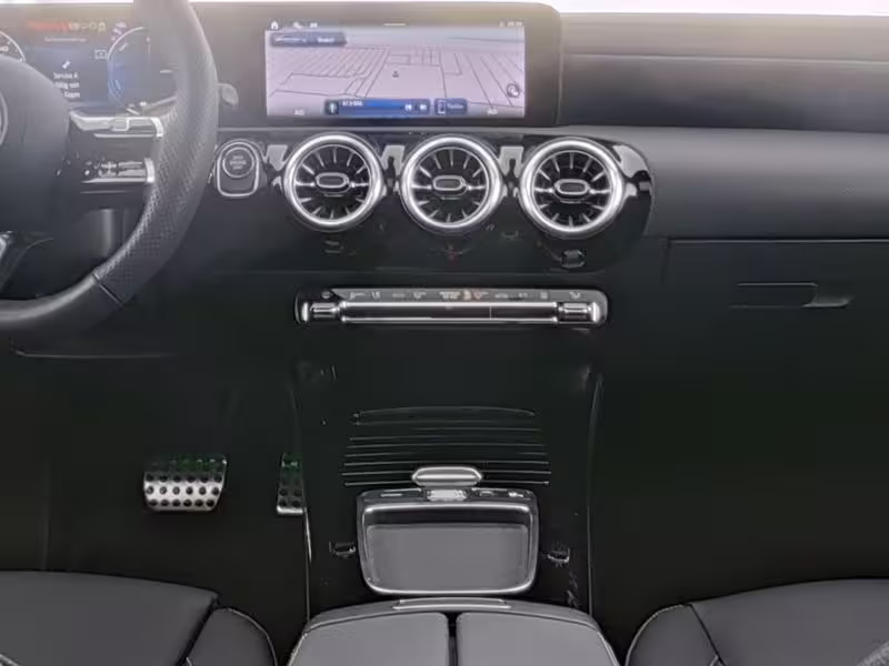 Mercedes-Benz CLA 250 e Coupé mit EQ Hybrid Technologie AUT LM CLA 250 - Bild 10