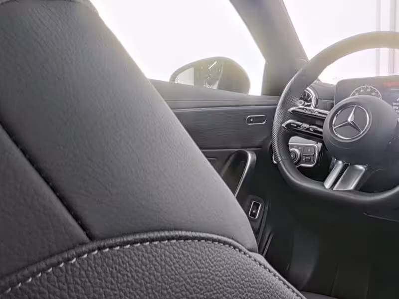Mercedes-Benz CLA 250 e Coupé mit EQ Hybrid Technologie AUT LM CLA 250 - Bild 9