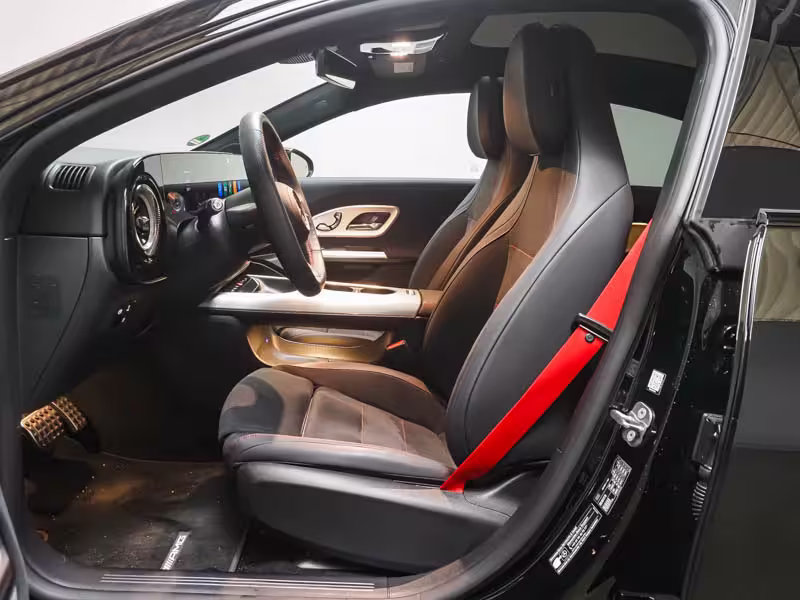 Mercedes-Benz CLA 350 4M AMG Sport Night Distr Pano AHK Super CLA 350 - Bild 5