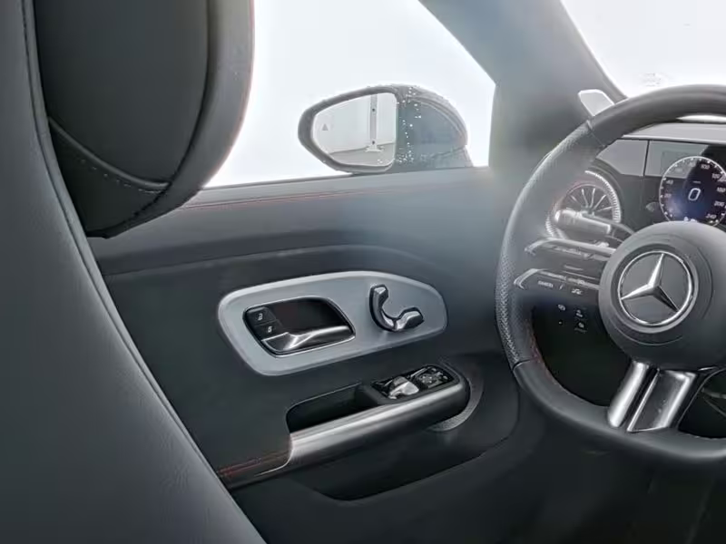 Mercedes-Benz CLA 350 4MATIC mit EQ Technologie AUT LM SpurH CLA 350 - Bild 9