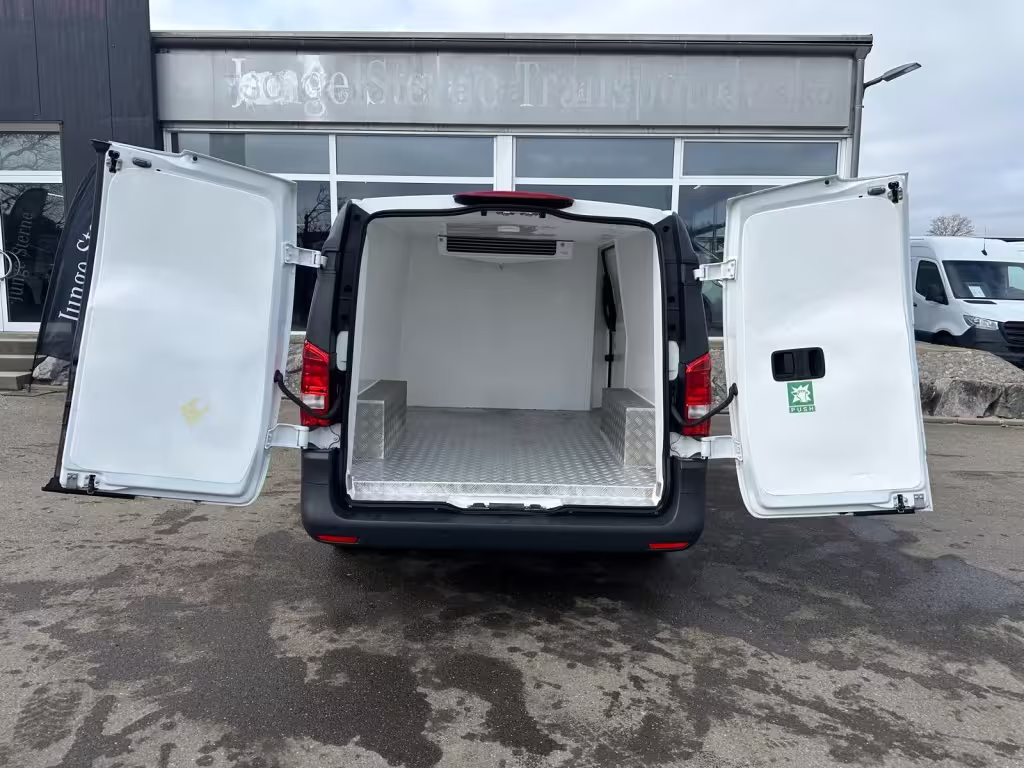 Mercedes-Benz eVito 111 Kasten/KÜHLKASTEN/DORMETIC/LANG/AUDIO30/KAMERA/ - Bild 5