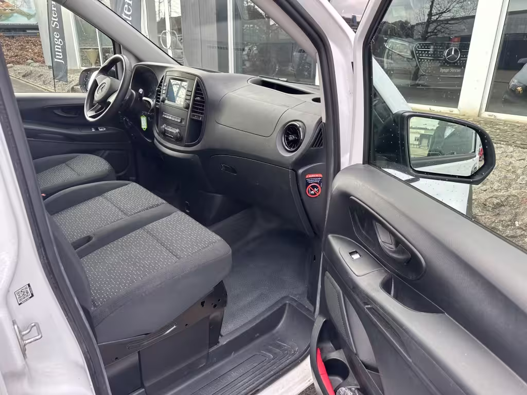 Mercedes-Benz eVito 111 Kasten Lang/KAMERA/KLIMA/VORKLIMA/AUDIO30/ - Bild 9