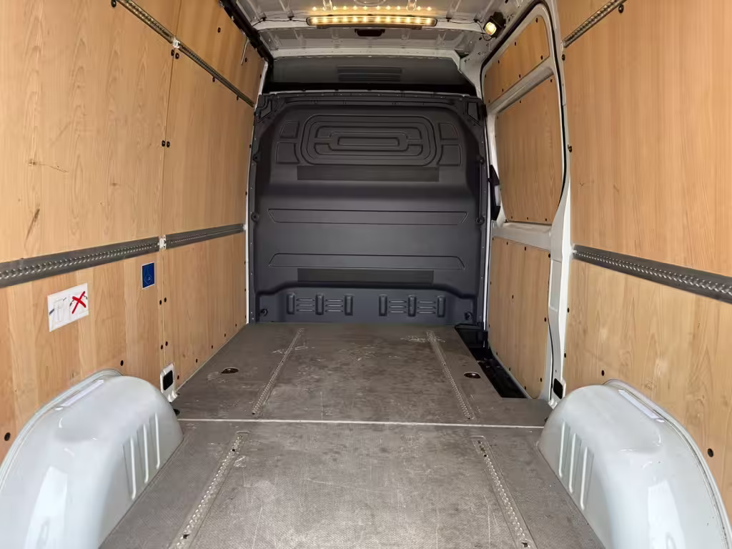 Mercedes-Benz Sprinter 317 CDI KA/L2H2/3665/MBUX/NAVI/KLIMA/360°/KAMERA/ - Bild 6