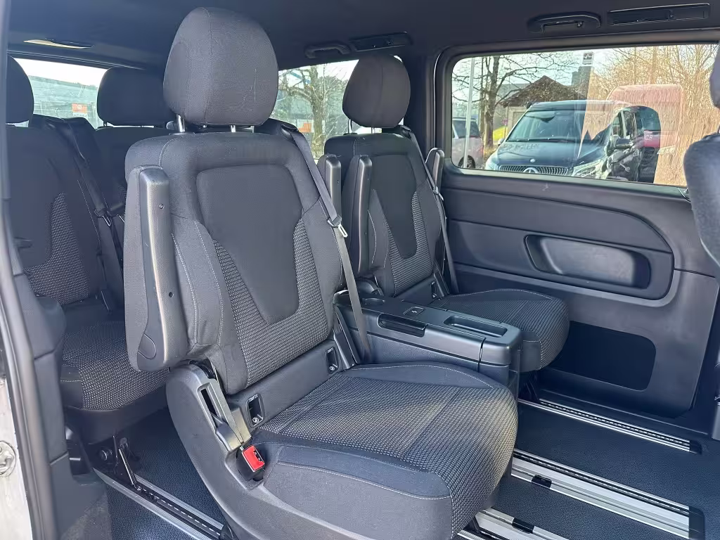 Mercedes-Benz V 220 d EDITION/AMG/MBUX/NAVI/KAMERA/LED(ILS)/TISCH/AHK/EASY-PACK/ - Bild 7