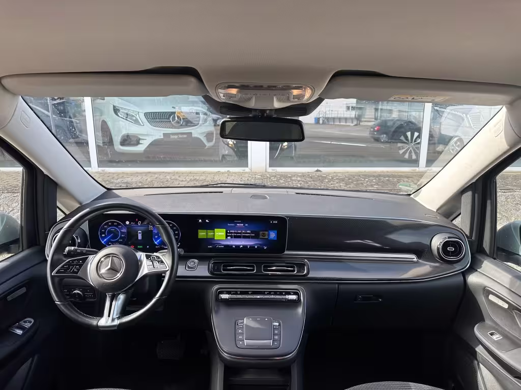 Mercedes-Benz EQV 300 /NEUES MODELL/MBUX/DISTRONIC/KAMERA/90kWh/NAVI/ - Bild 9