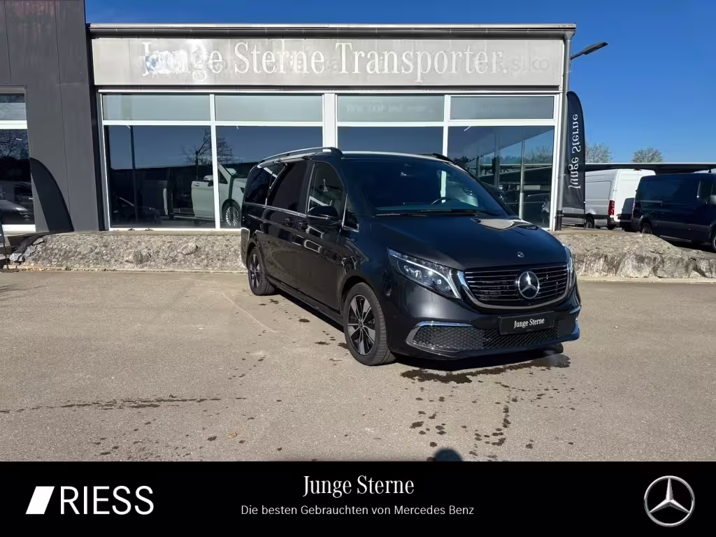 Mercedes-Benz EQV 300 AVANTGARDE/AIRMATIC/PANO/MBUX/NAVI/BURMESTER/DISTRONIC/360°/