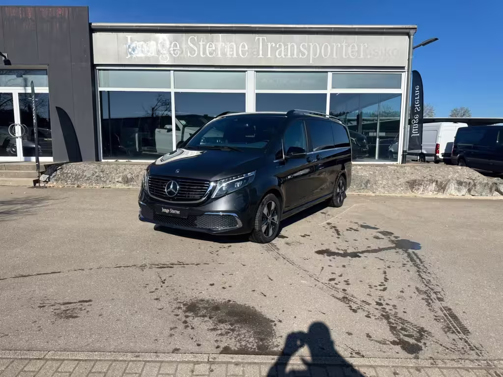 Mercedes-Benz EQV 300 AVANTGARDE/AIRMATIC/PANO/MBUX/NAVI/BURMESTER/DISTRONIC/360°/ EQV - Bild 3