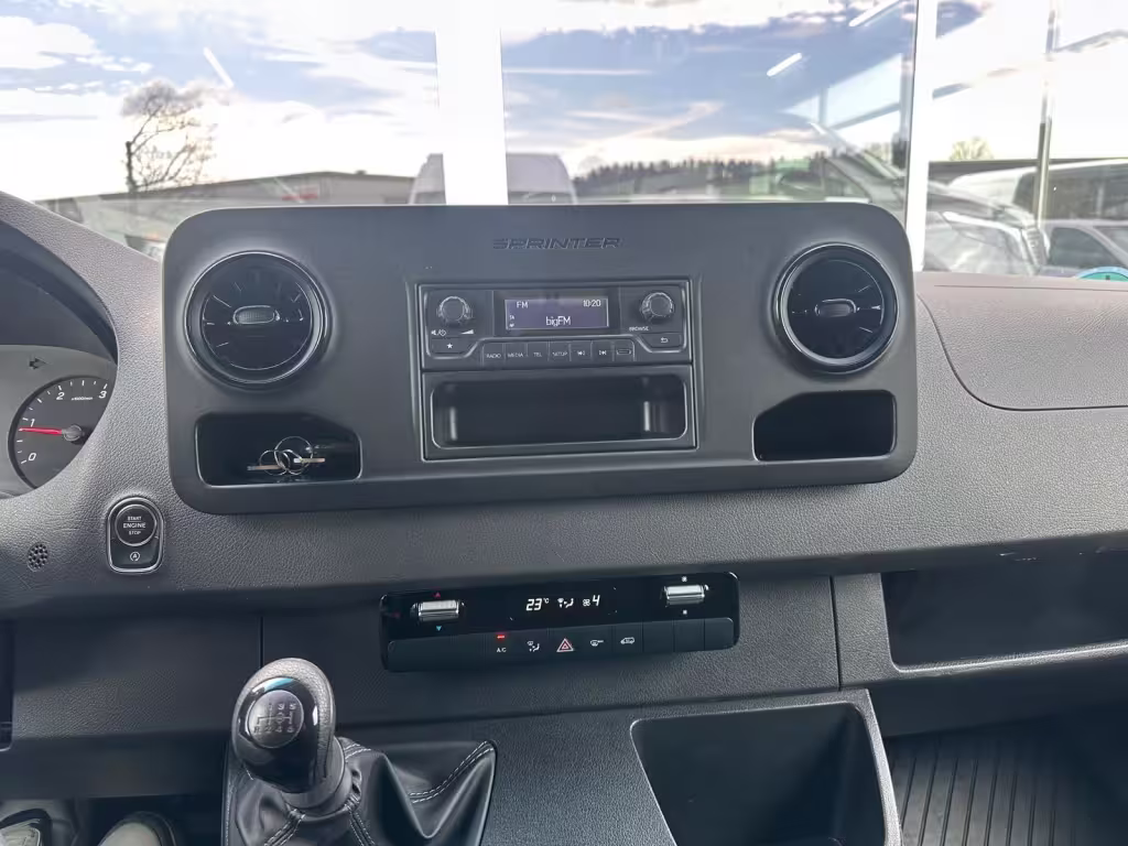 Mercedes-Benz Sprinter 315 CDI KA/L2H2/3665/KLIMA/HOLZBODEN/MBAUDIO/ Sprinter - Bild 10