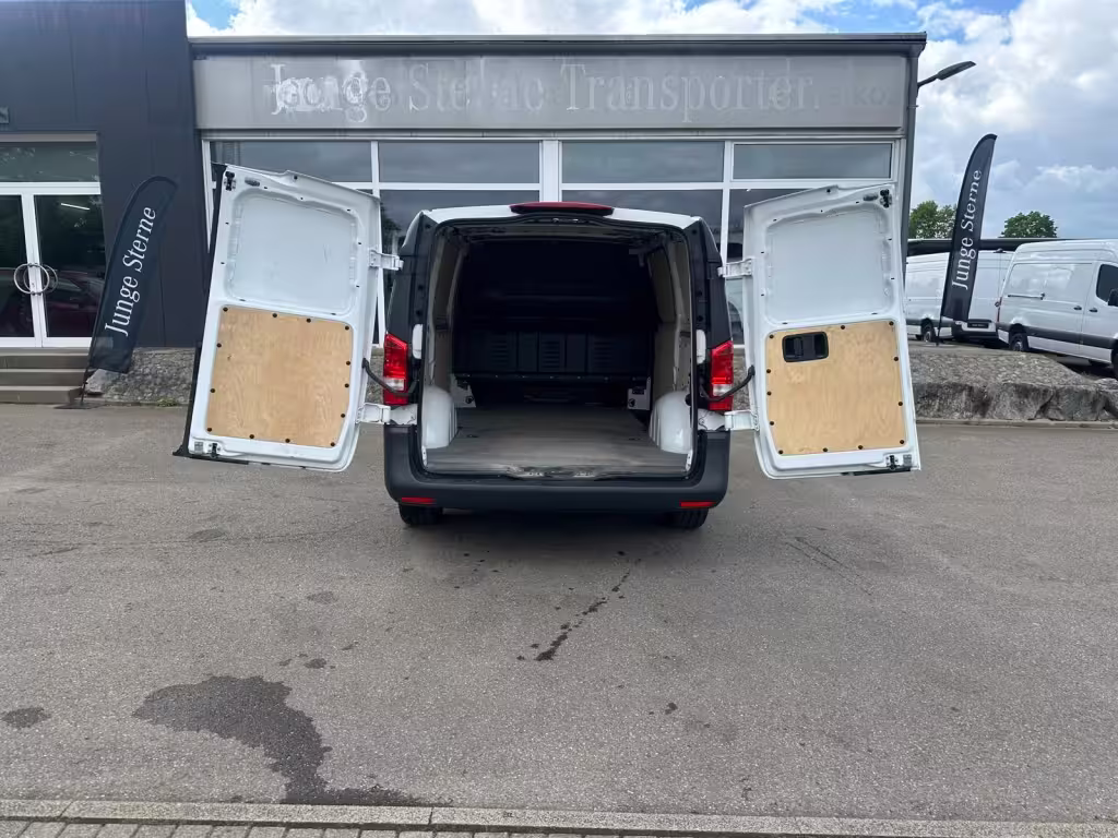 Mercedes-Benz eVito 111 KA/LANG/35kWh/NAVI/KLIMA/KAMERA/ AUT eVito - Bild 6