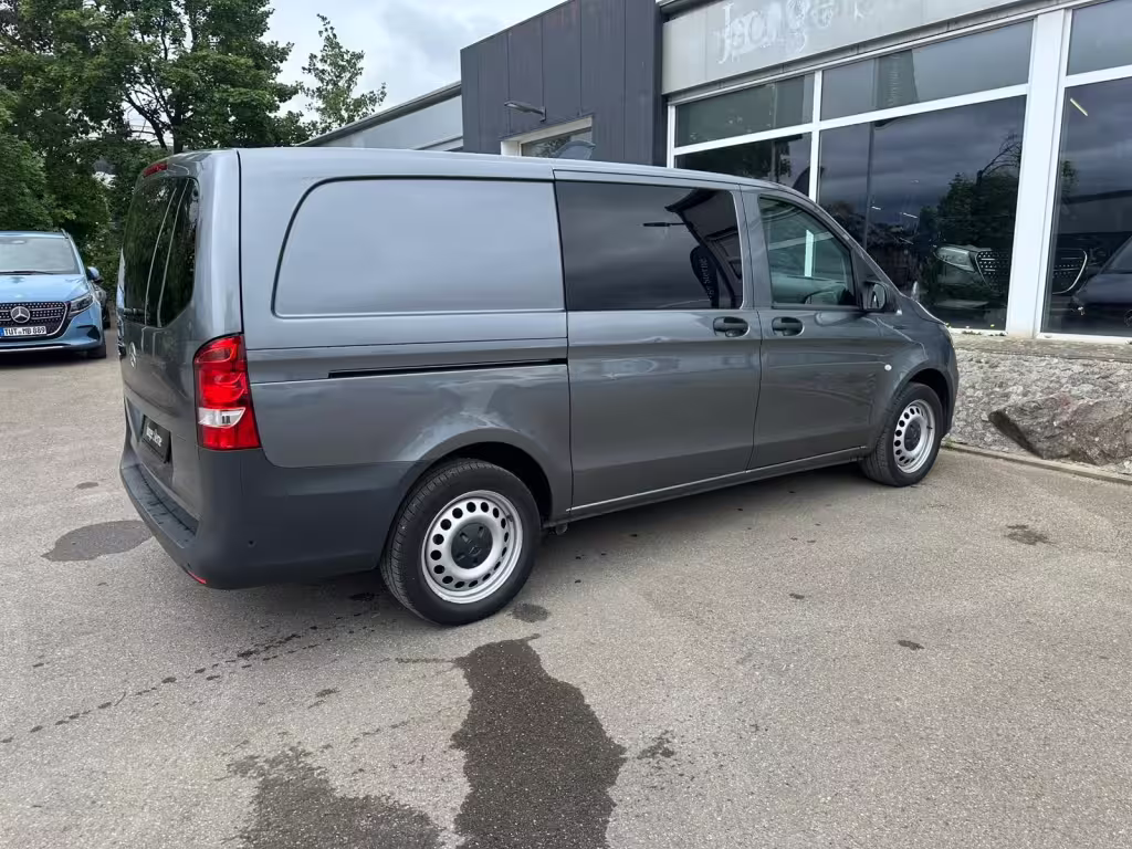 Mercedes-Benz eVito 111 KA/LANG/BOTTREGAL/PDC/KAMERA/KLIMA/35kWh/ eVito - Bild 7