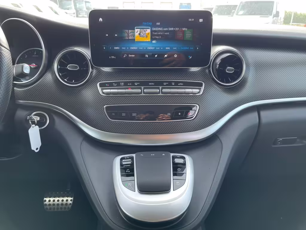 Mercedes-Benz V 300 d EDITION/KOMPAKT/ALLRAD/4*4/AMG/AHK/MBUX/NAVI/LED(ILS)/ V 300 - Bild 11