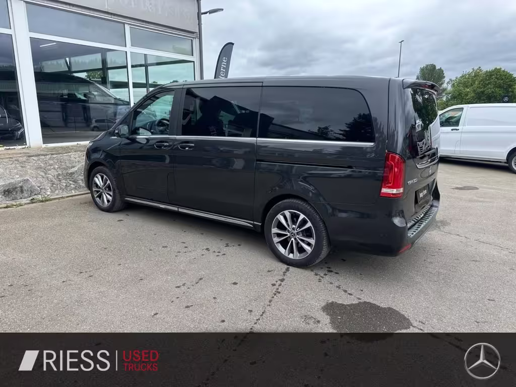 Mercedes-Benz EQV 300 AVANTGARDE/AIRMATIC/MBUX/NAVI/PANO/360°/LED(ILS)/ELEKT.TÜREN/ EQV - Bild 4