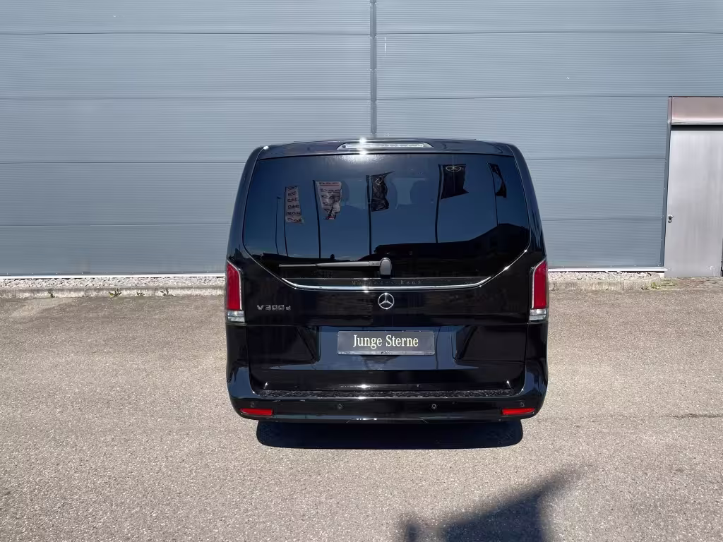 Mercedes-Benz V 300 d AVANTGARDE/EXTRALANG/MBUX/ELEKT.TÜREN/NAVI/360°/DISTRONIC/ V 300 - Bild 5