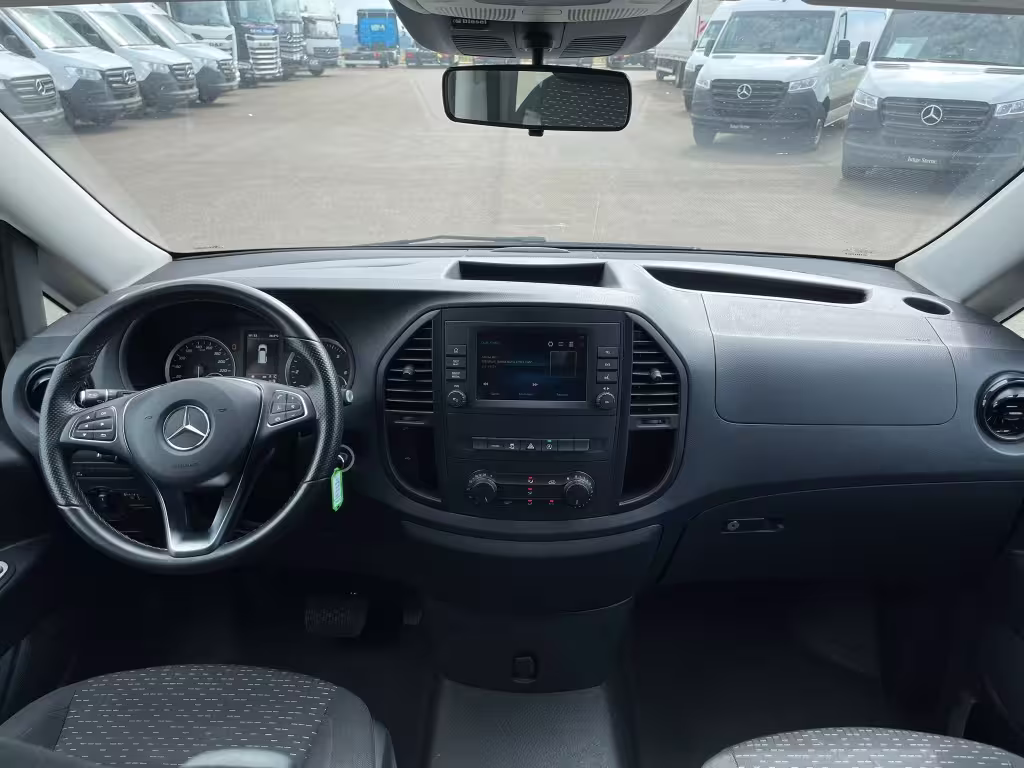 Mercedes-Benz Vito 114 CDI TOURER PRO/NAVI/AUTOMATIK/TEMPOMAT/KAMERA/ Vito - Bild 9