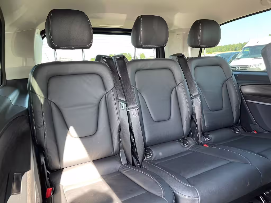 Mercedes-Benz V 300 d AVANTGARDE/EXTRALANG/MBUX/NAVI/ELEKT.TÜREN/360°/AHK2,5t/STANDHEIZUNG/ V 300 - Bild 9
