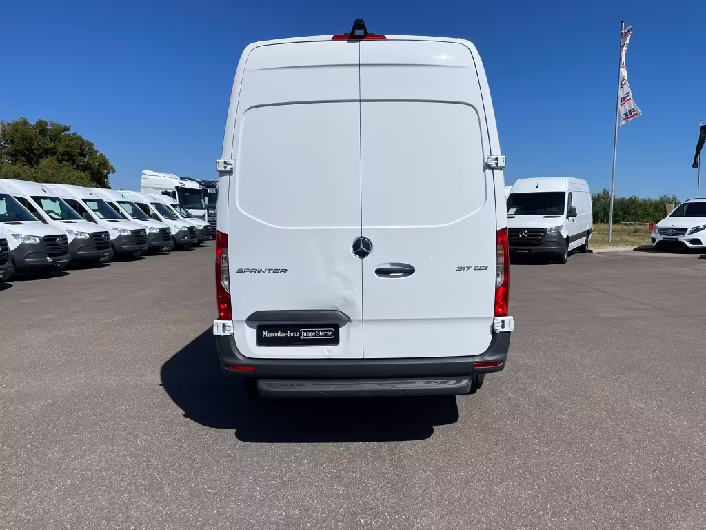 Mercedes-Benz Sprinter 317 CDI KA/L2H2/3665/MBUX/AUTOMATIK/KAMERA/TEMPOMAT/ Sprinter - Bild 5