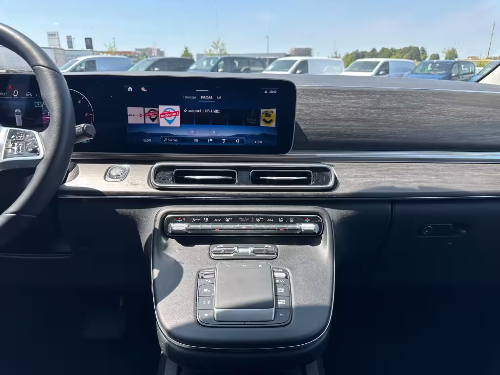 Mercedes-Benz V 300 d AVANTGARDE Extralang 360 ACC AUT KlimaA V 300 - Bild 11