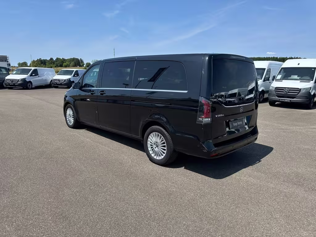 Mercedes-Benz V 300 d AVANTGARDE Extralang 360 ACC AUT KlimaA V 300 - Bild 4